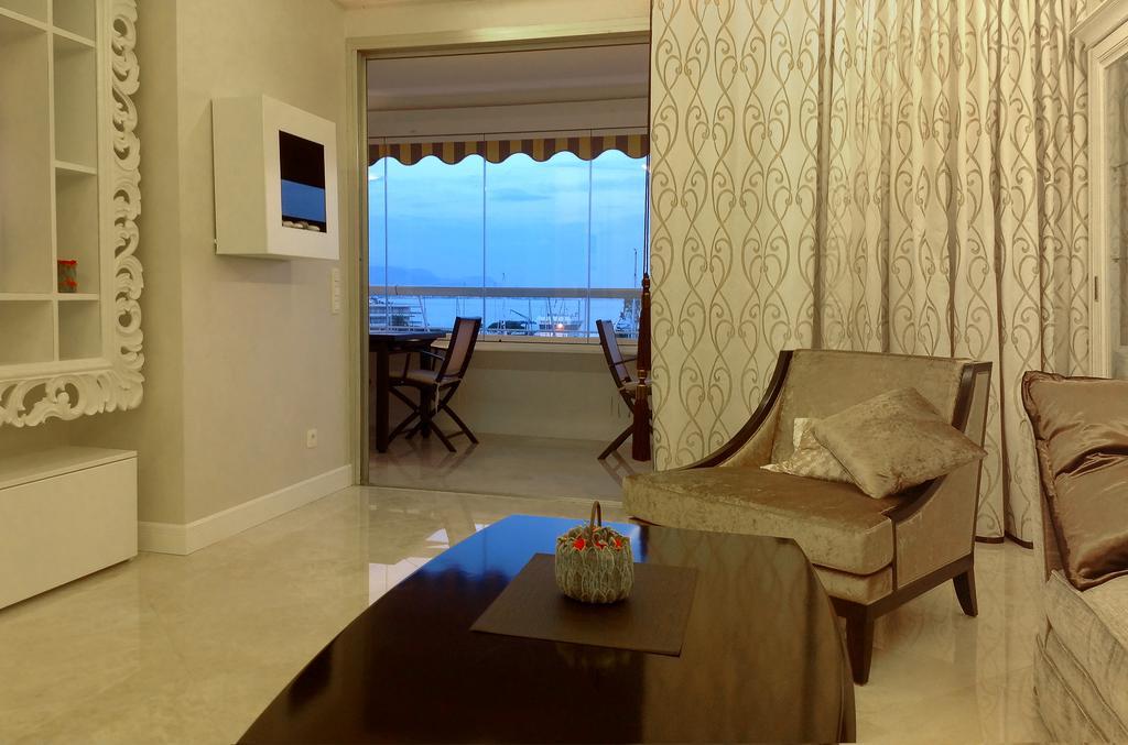 Apartments At Commodoro Villeneuve-Loubet Dış mekan fotoğraf